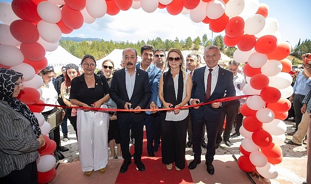 Başkan Mutlu’dan Şaphane mesaisi “El ele verip halkın mutluluğu için çalışacağız”